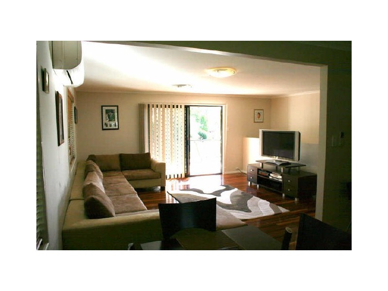 16 Larbonya Crescent, Capalaba QLD 4157