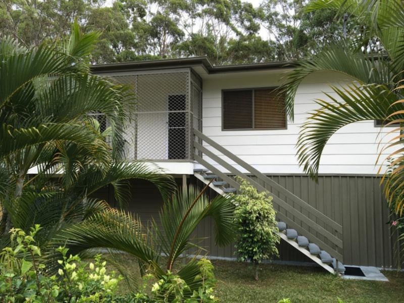 250 Centre Road, Russell Island QLD 4184