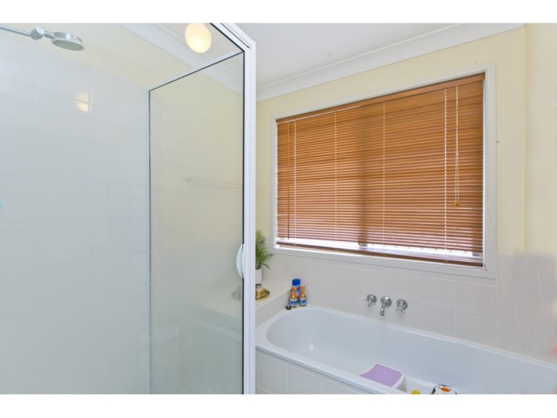 27 Chateau Street, Thornlands QLD 4164