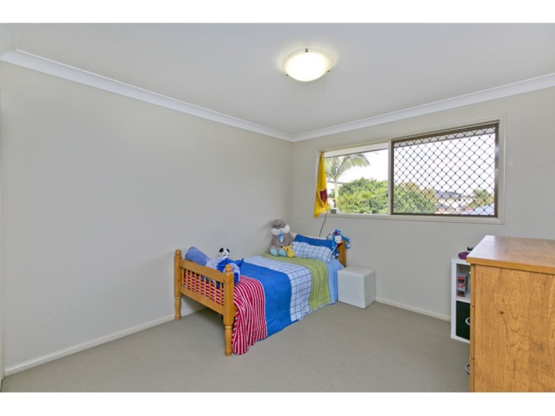 30 Huntly Place, Redland Bay QLD 4165