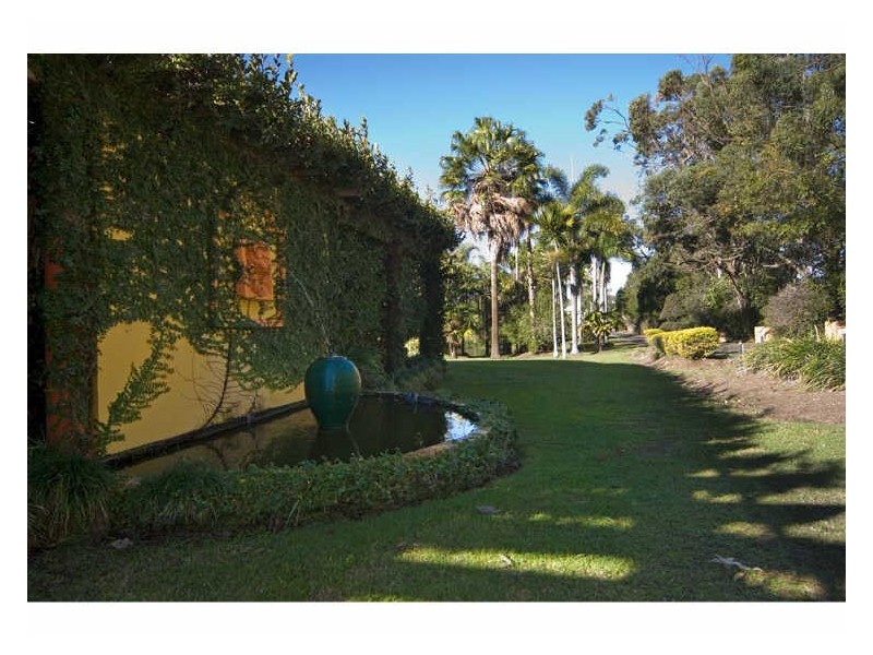 84 Kinross Road, Thornlands QLD 4164