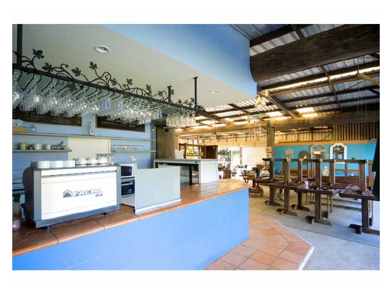 84 Kinross Road, Thornlands QLD 4164