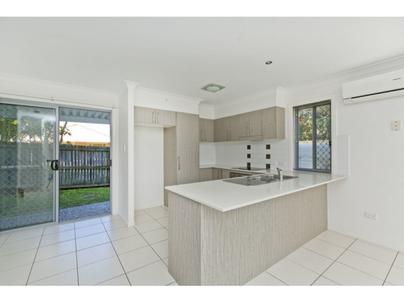 2/45 Longland Street, Cleveland QLD 4163