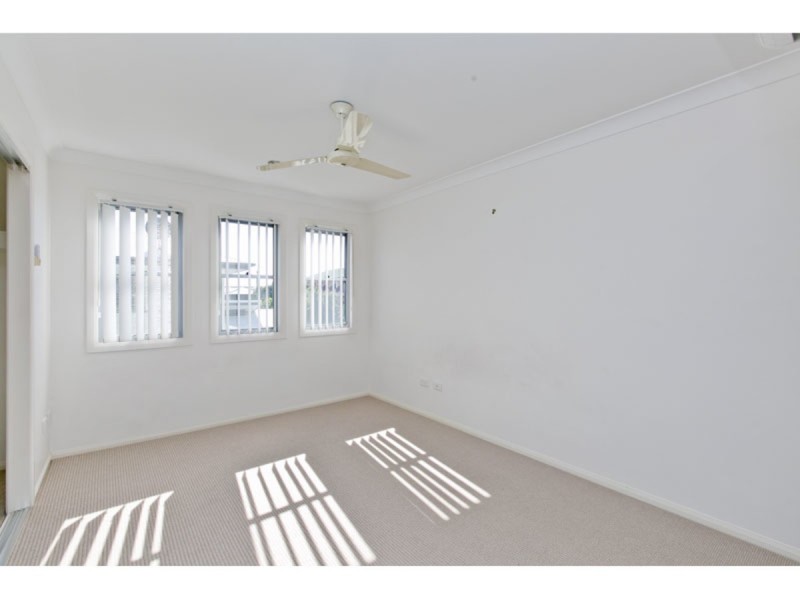 2/45 Longland Street, Cleveland QLD 4163