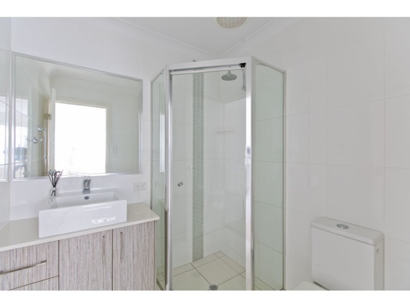 2/45 Longland Street, Cleveland QLD 4163