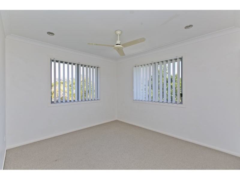 2/45 Longland Street, Cleveland QLD 4163