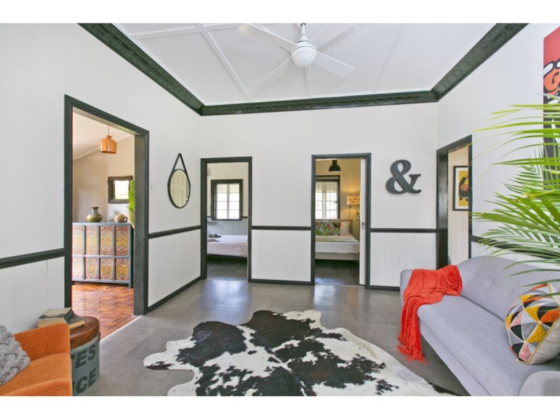 502 Main Road, Wellington Point QLD 4160