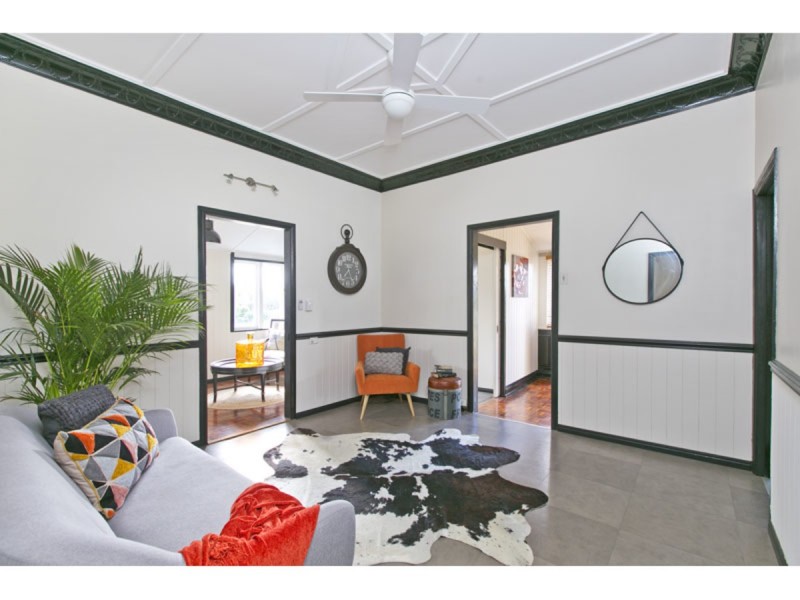 502 Main Road, Wellington Point QLD 4160