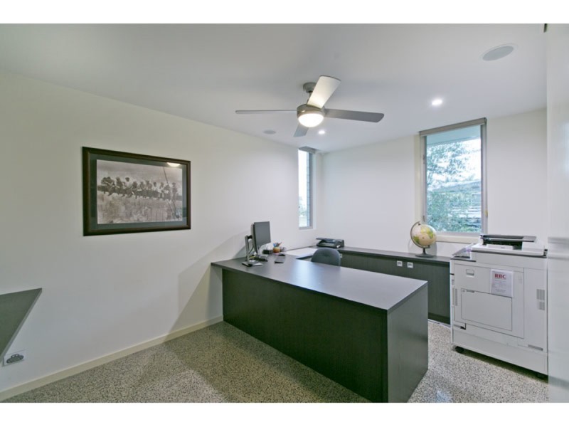 8 Sand Street, Raby Bay QLD 4163