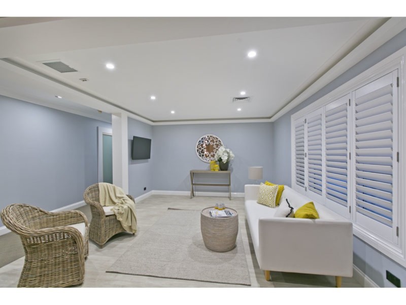 23-25 Voyagers Court, Raby Bay QLD 4163