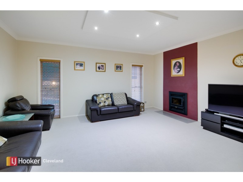 27 Mako Avenue, Birkdale QLD 4159