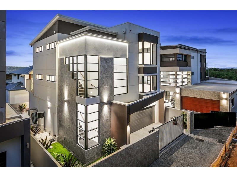 285 Main Road, Wellington Point QLD 4160