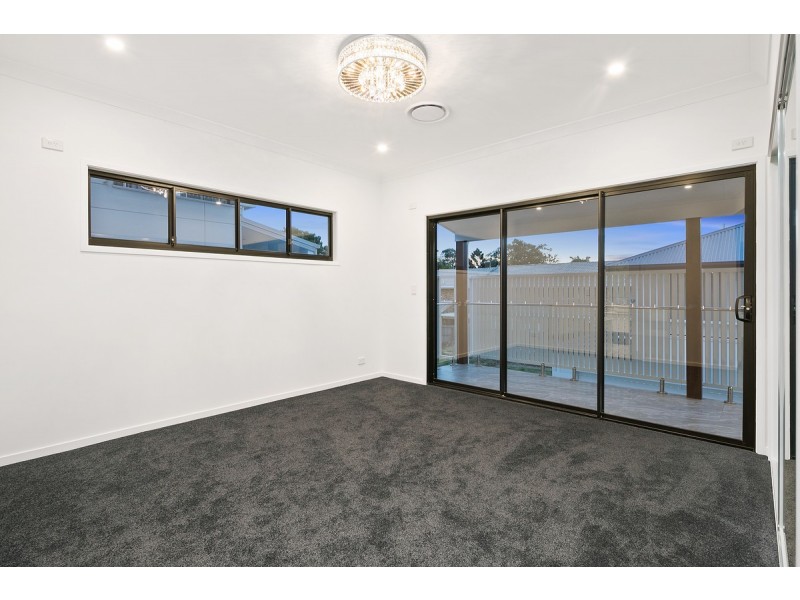 285 Main Road, Wellington Point QLD 4160