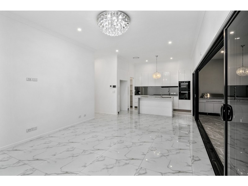 285 Main Road, Wellington Point QLD 4160