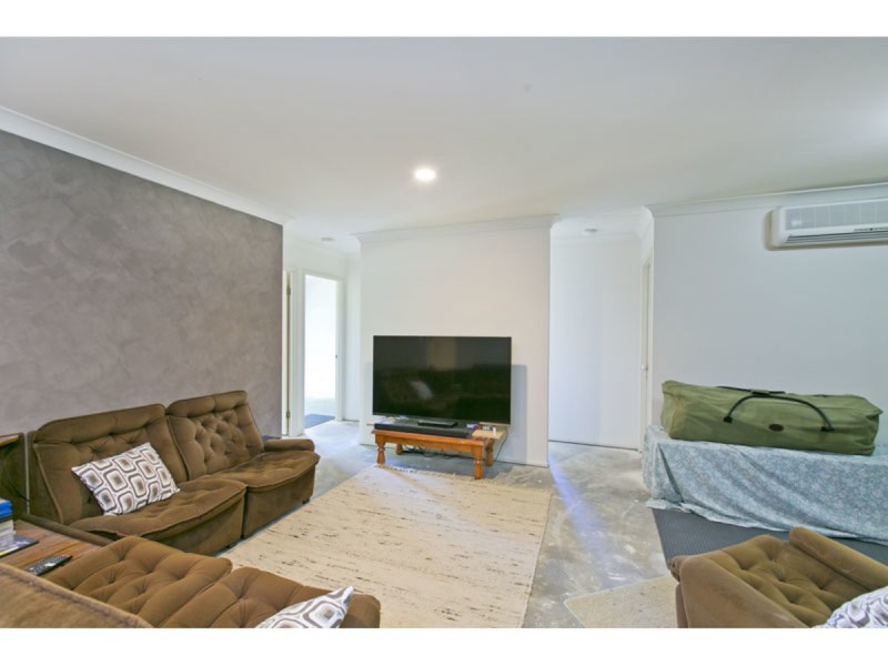 16 Shiraz Street, Thornlands QLD 4164