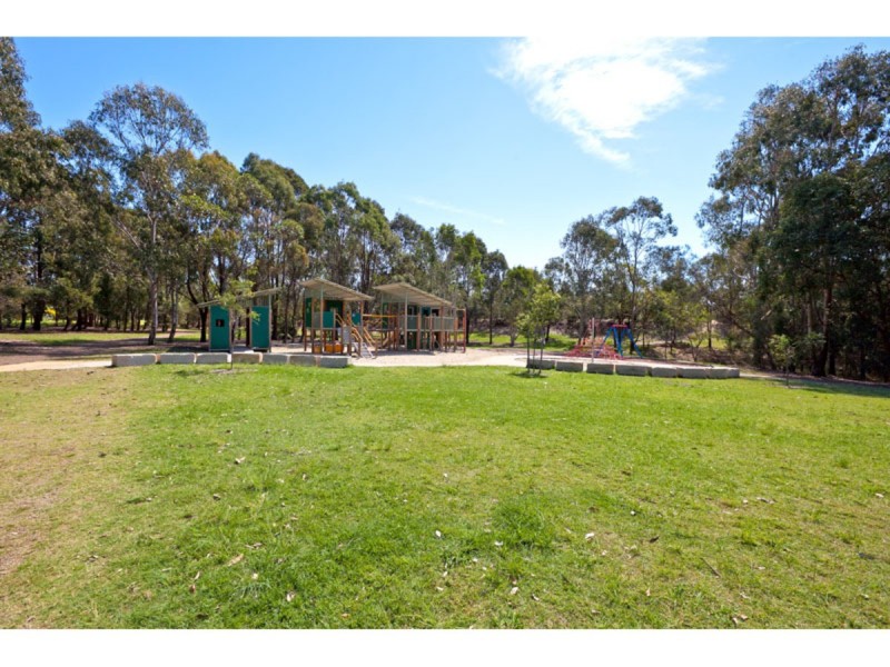 16 Shiraz Street, Thornlands QLD 4164