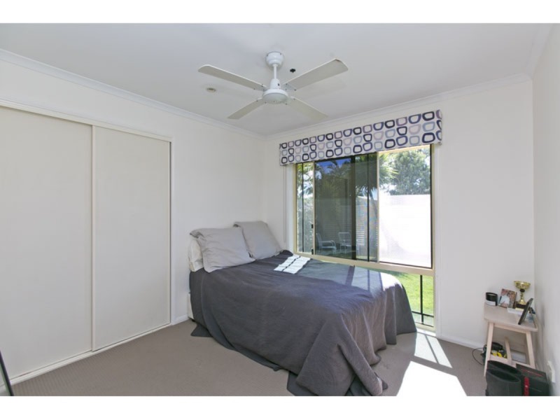 2 Braemar Court, Redland Bay QLD 4165