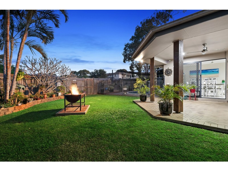 1 Wattle Street, Victoria Point QLD 4165