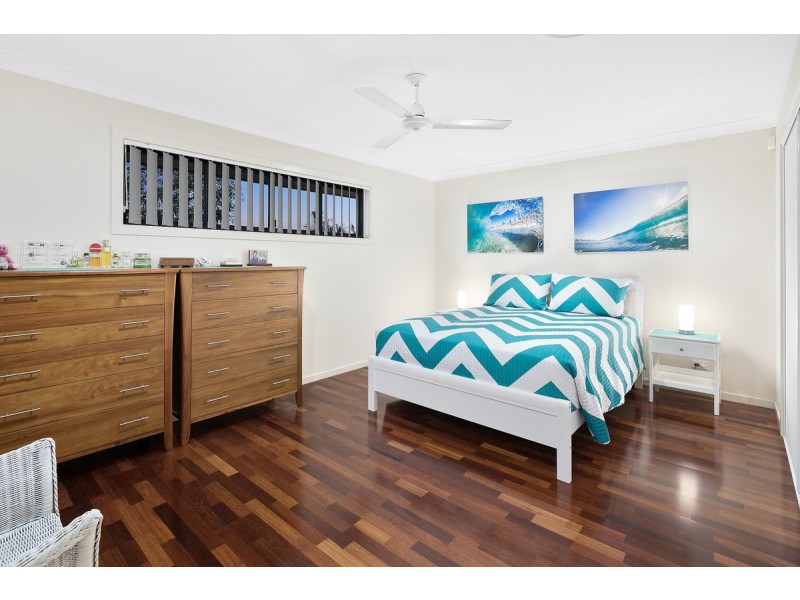 1 Wattle Street, Victoria Point QLD 4165