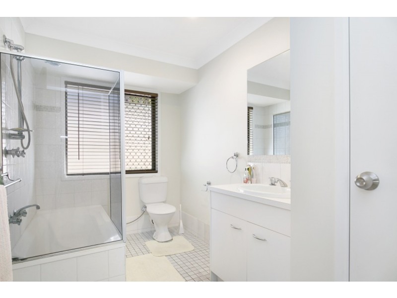 2 Gretel Place, Cleveland QLD 4163