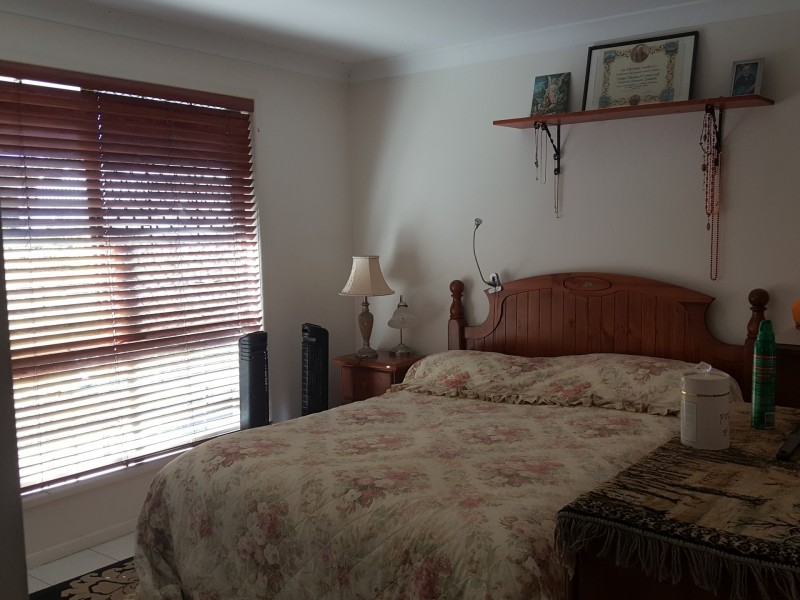 3 Leith St, Birkdale QLD 4159