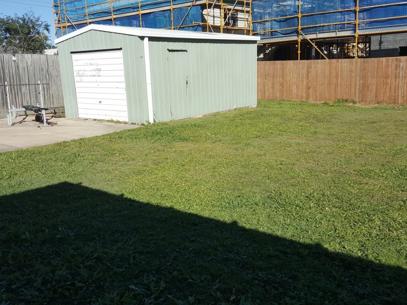 3 Leith St, Birkdale QLD 4159