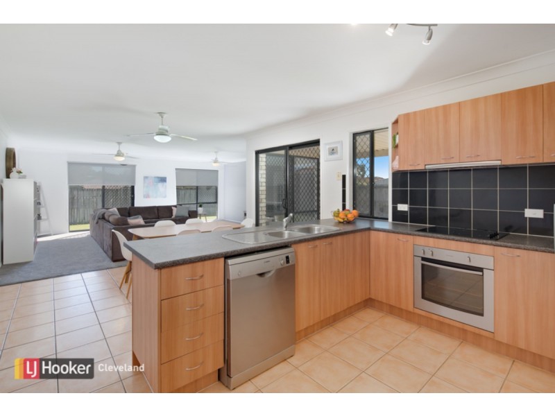 7 Creekside Circuit West, Victoria Point QLD 4165