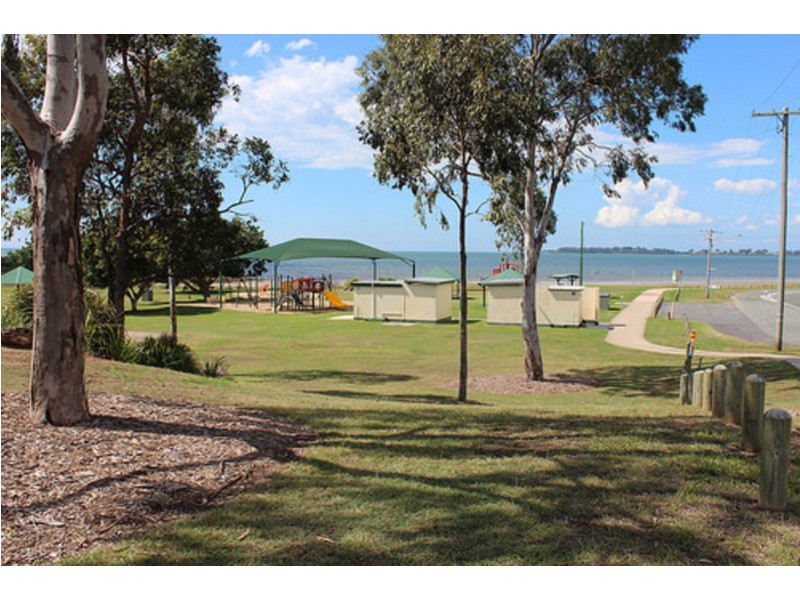 121 Mooroondu Road, Thorneside QLD 4158