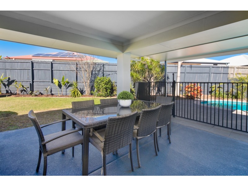 55 Ribonwood Street, Thornlands QLD 4164