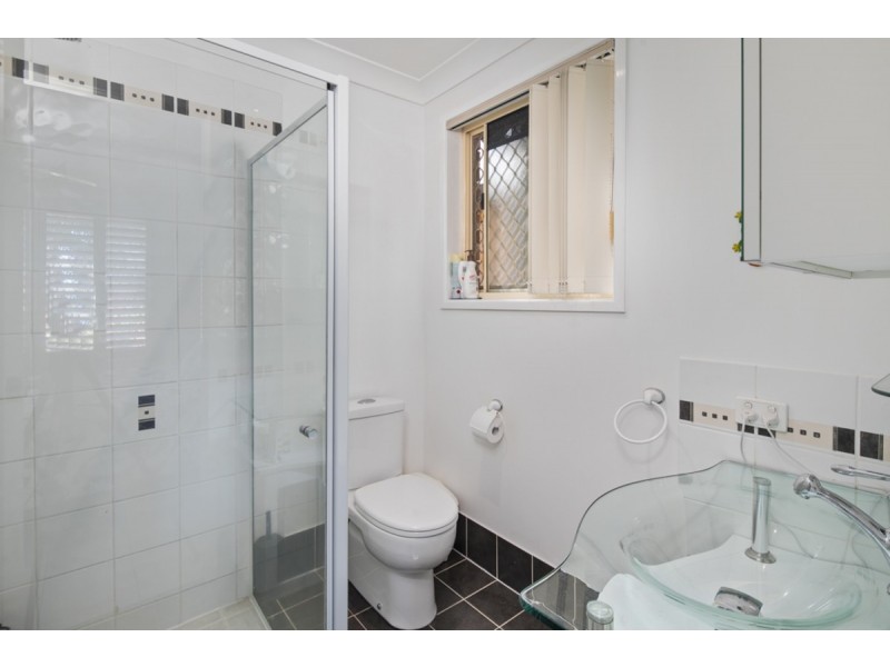 12 Nottingham Drive, Victoria Point QLD 4165