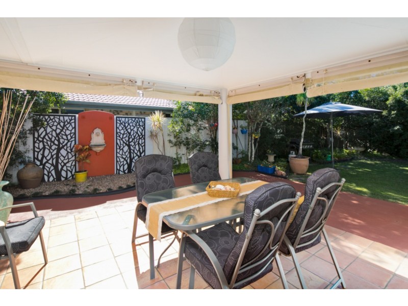 7 Pinelands Circuit, Redland Bay QLD 4165