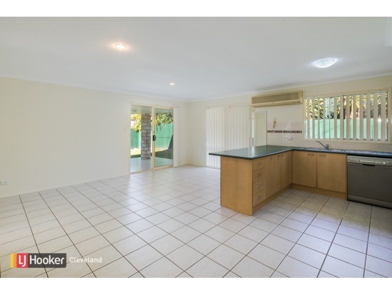 14 Gladebourne Crescent, Victoria Point QLD 4165