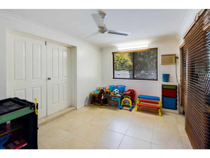 18 Fernbourne Road, Wellington Point QLD 4160