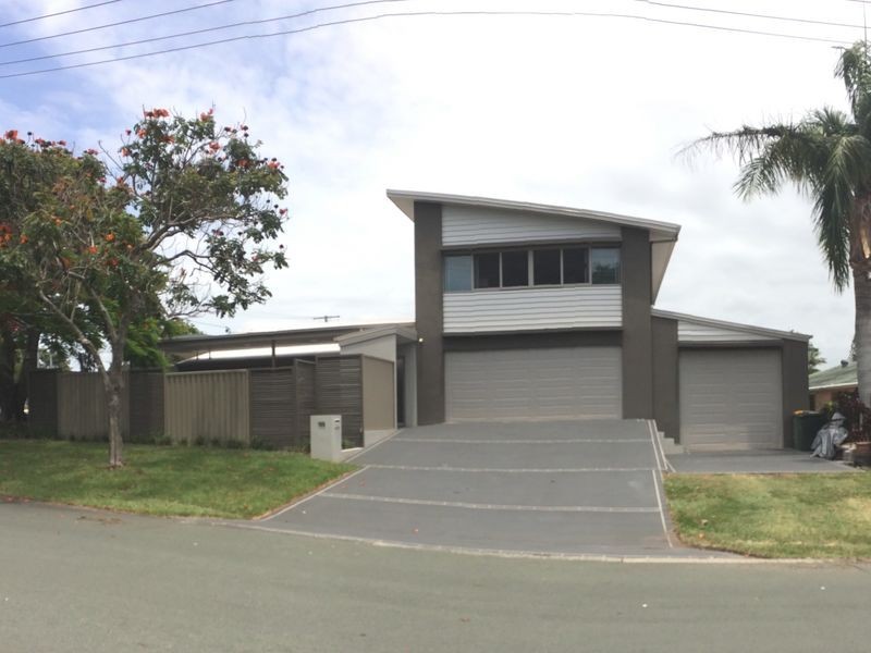 105 Broadwater Terrace, Redland Bay QLD 4165