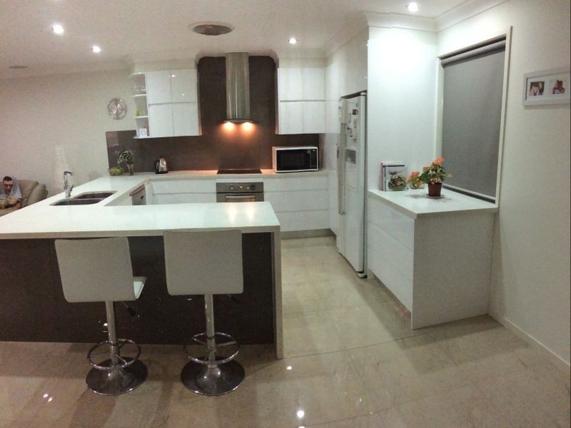 105 Broadwater Terrace, Redland Bay QLD 4165