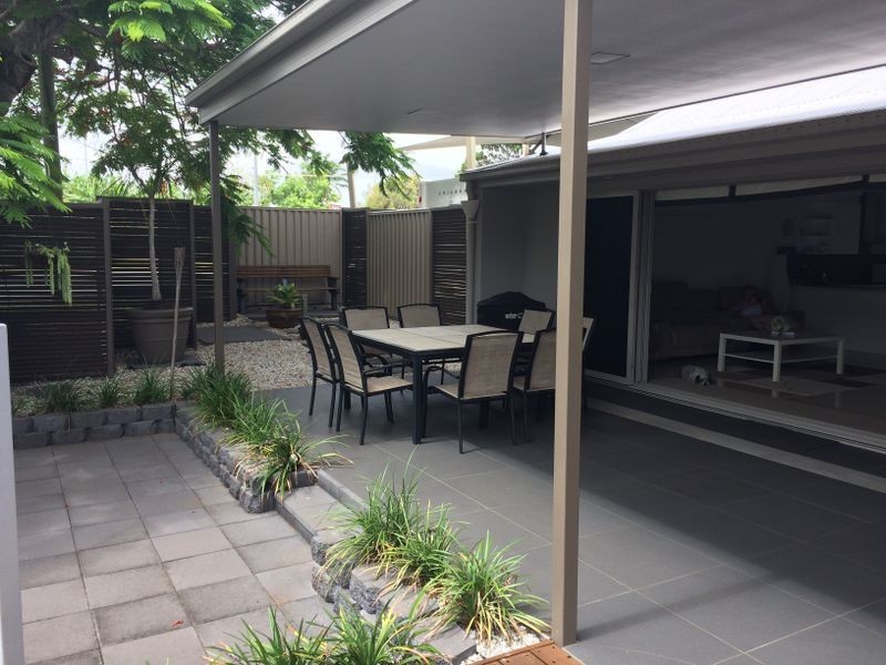 105 Broadwater Terrace, Redland Bay QLD 4165