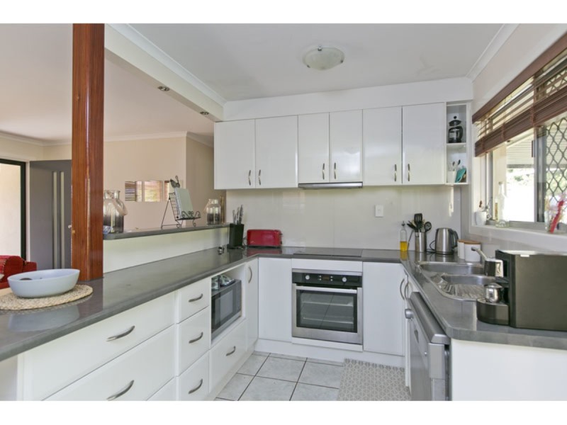 6 Nandeebie Court, Cleveland QLD 4163