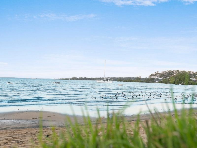 5 Hatchman Street, Victoria Point QLD 4165