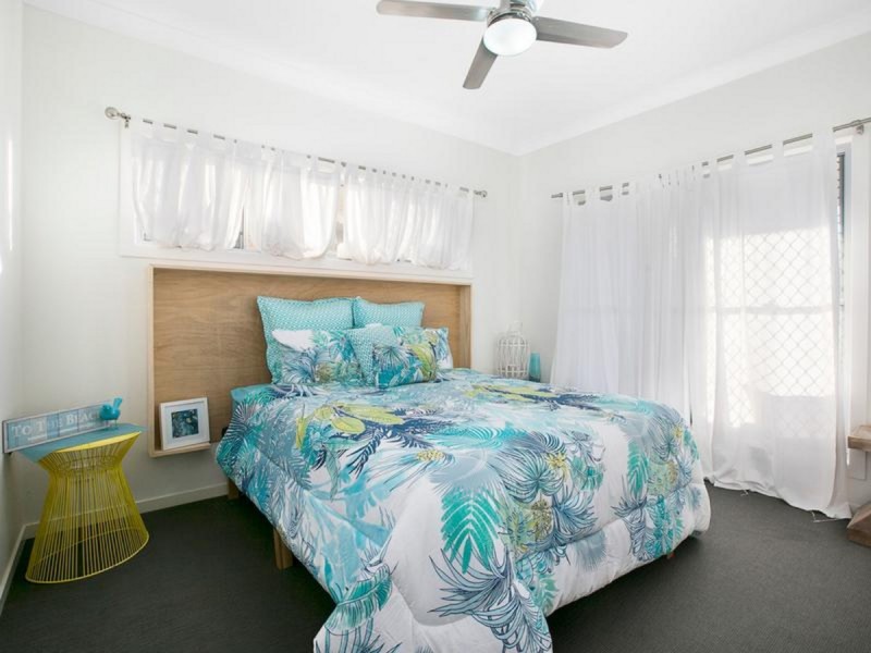 5 Hatchman Street, Victoria Point QLD 4165