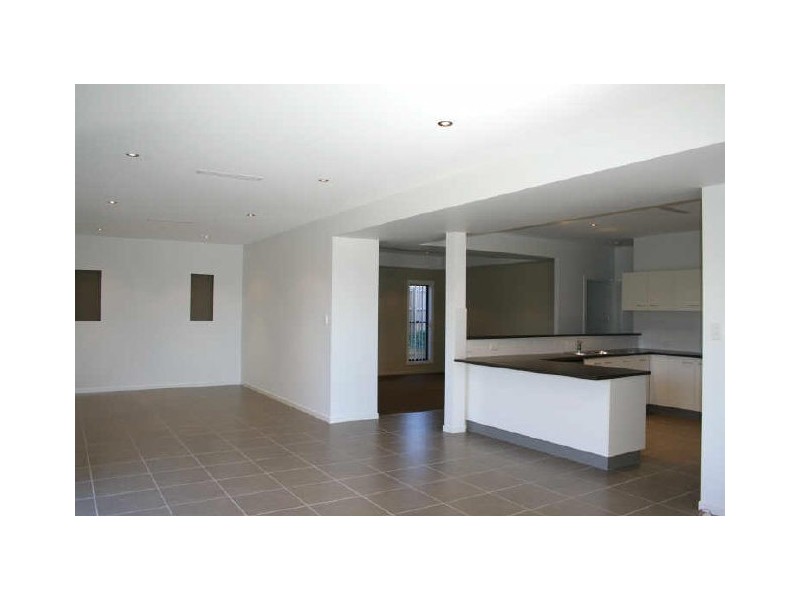 2 Jarvis Street, Thornlands QLD 4164