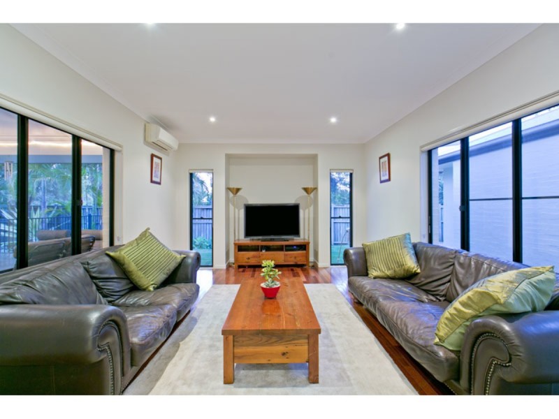 5 Breezeway Close, Wellington Point QLD 4160