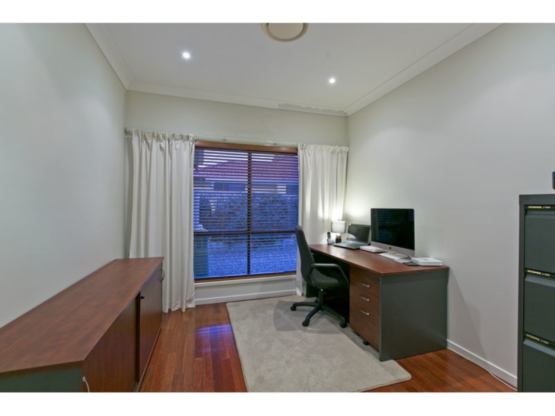 5 Breezeway Close, Wellington Point QLD 4160