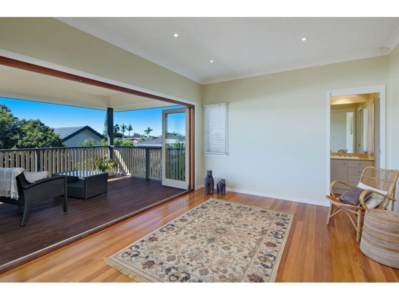 310 Bloomfield Street, Cleveland QLD 4163