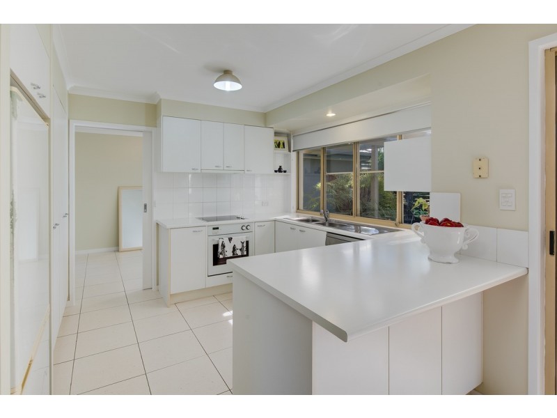 310 Bloomfield Street, Cleveland QLD 4163