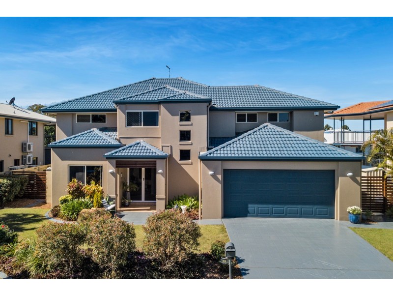 25 Penzance Drive, Redland Bay QLD 4165