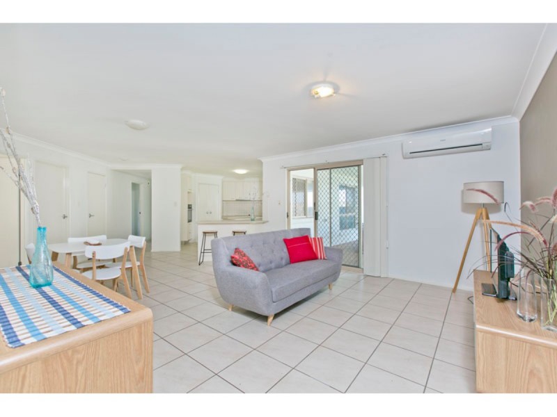 12 Discovery Place, Wellington Point QLD 4160