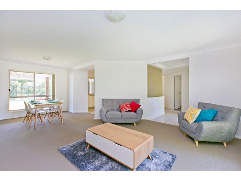 12 Discovery Place, Wellington Point QLD 4160