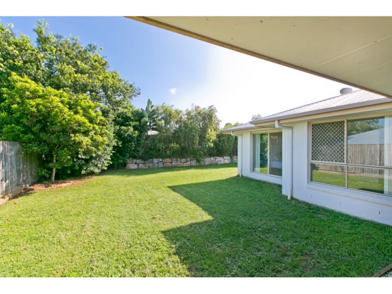 12 Discovery Place, Wellington Point QLD 4160