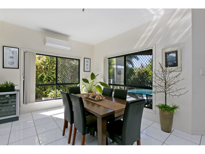 69 Spinnaker Circuit, Redland Bay QLD 4165