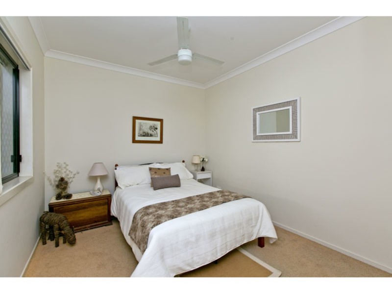 69 Spinnaker Circuit, Redland Bay QLD 4165